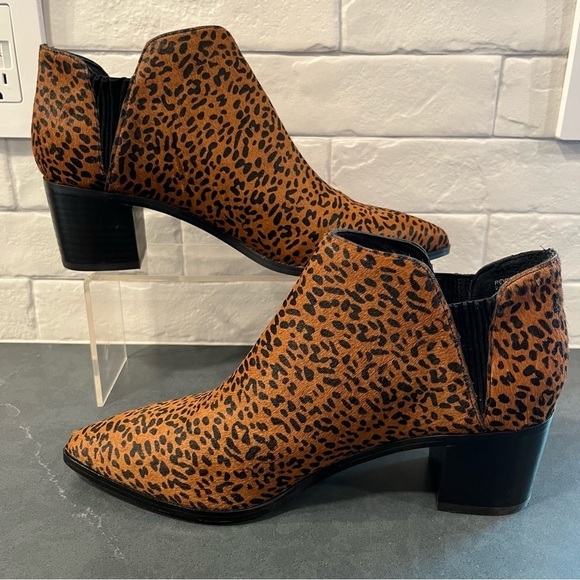 NWT sanctuary sz 9.5 Revel spotted calf hair leather ankle booties - Picture 2 of 16